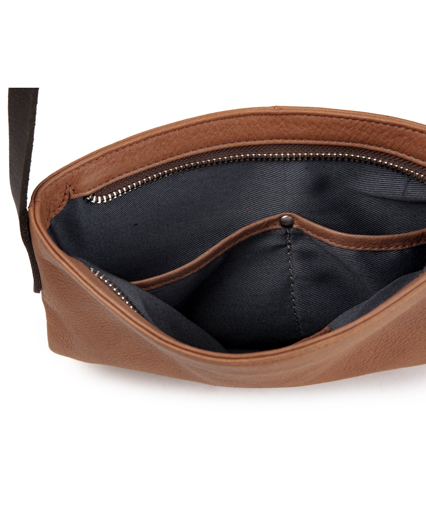Chaza Shoulderbag upend