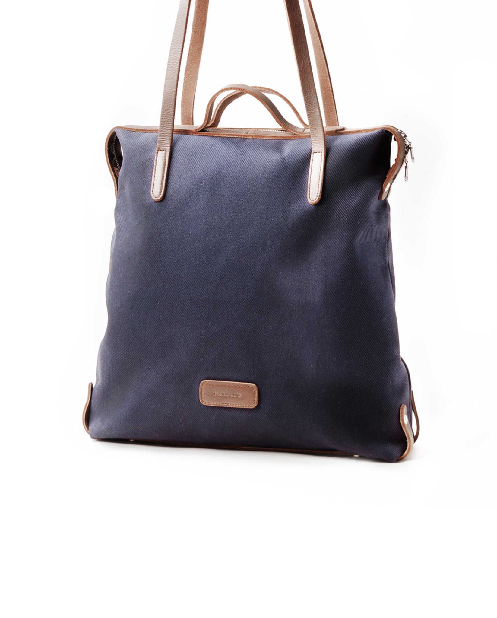 2CO in-house production shopper 