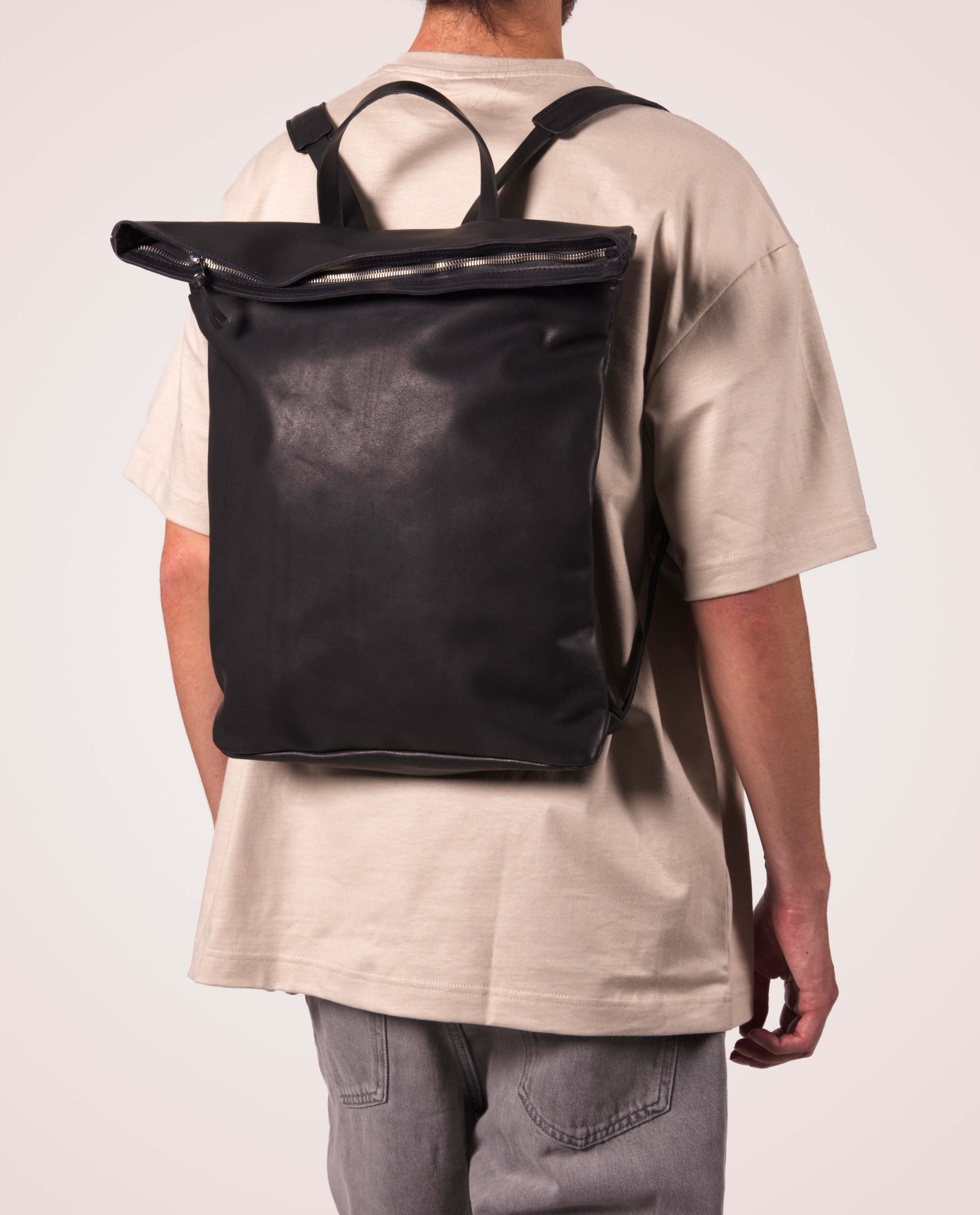 Bague M Backpack flap