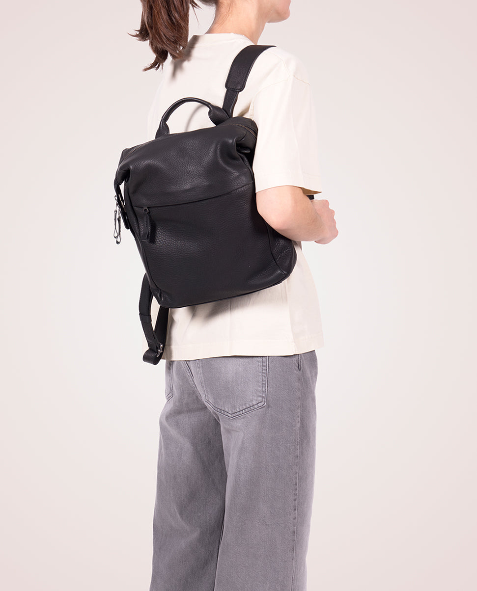 Scraper backpack small