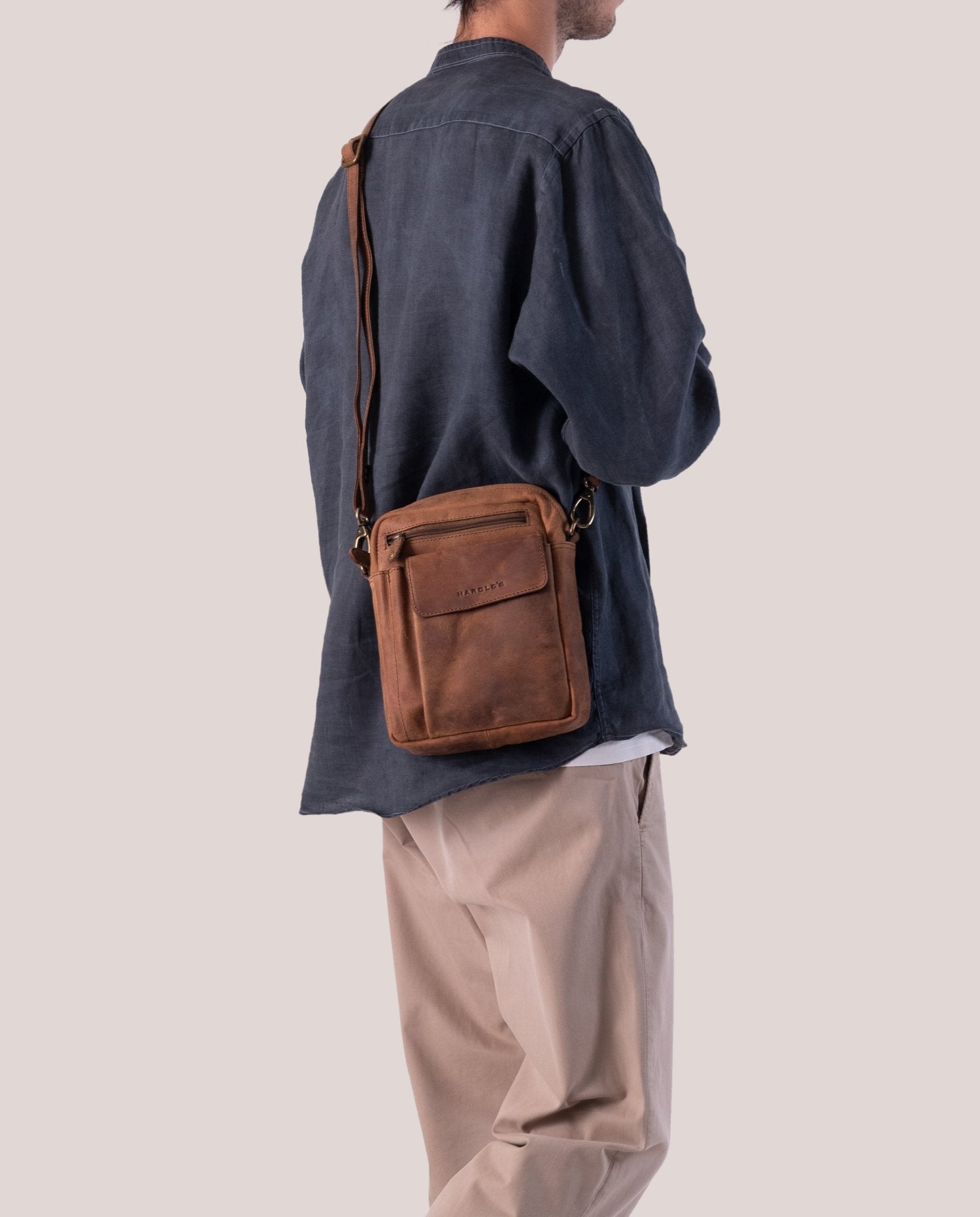 Antic Shoulder bag S