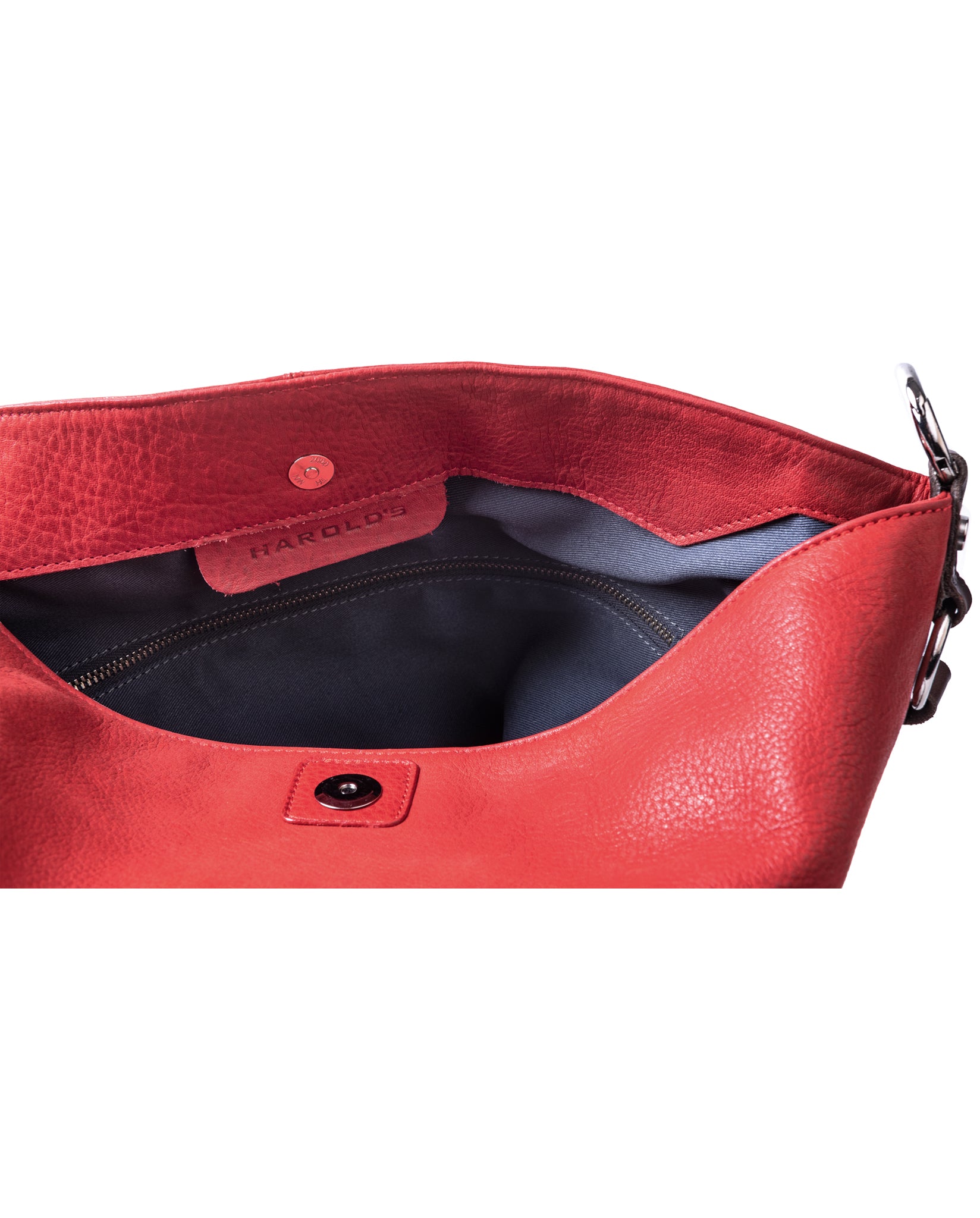 Chaza Pouch upend