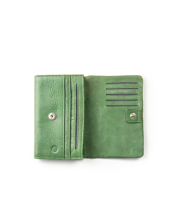 Medium pebbled leather wallet new arrivals